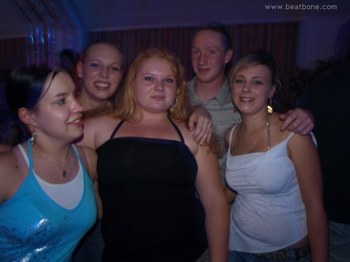 PB040295