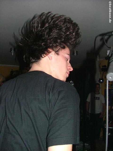 eigentlich liegen die haare nach unten